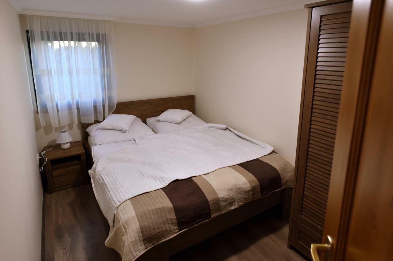 Siraly Apartman Хайдунанаш Экстерьер фото
