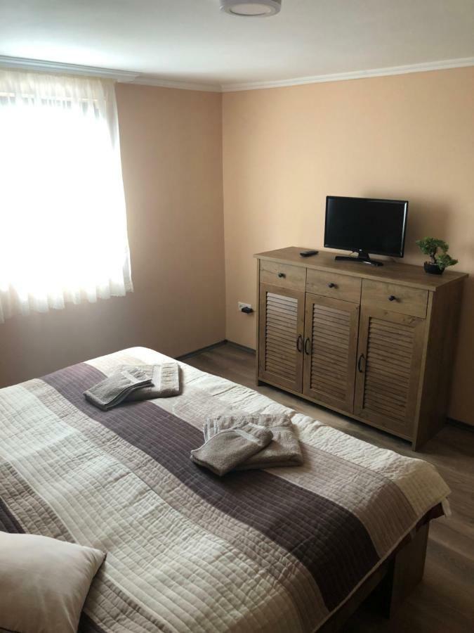 Siraly Apartman Хайдунанаш Экстерьер фото